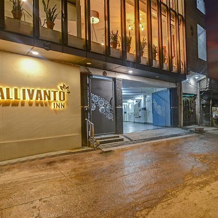 Gallivanto Inn Delhi  Exteriör bild