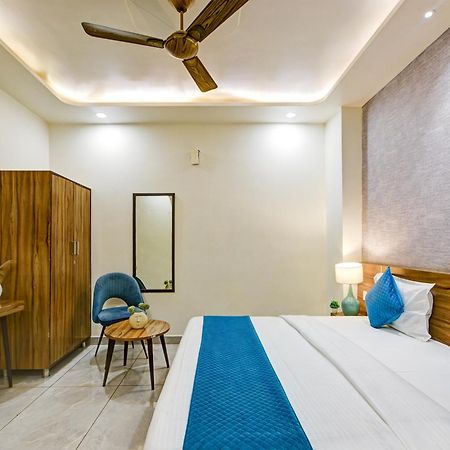 Gallivanto Inn Delhi  Exteriör bild