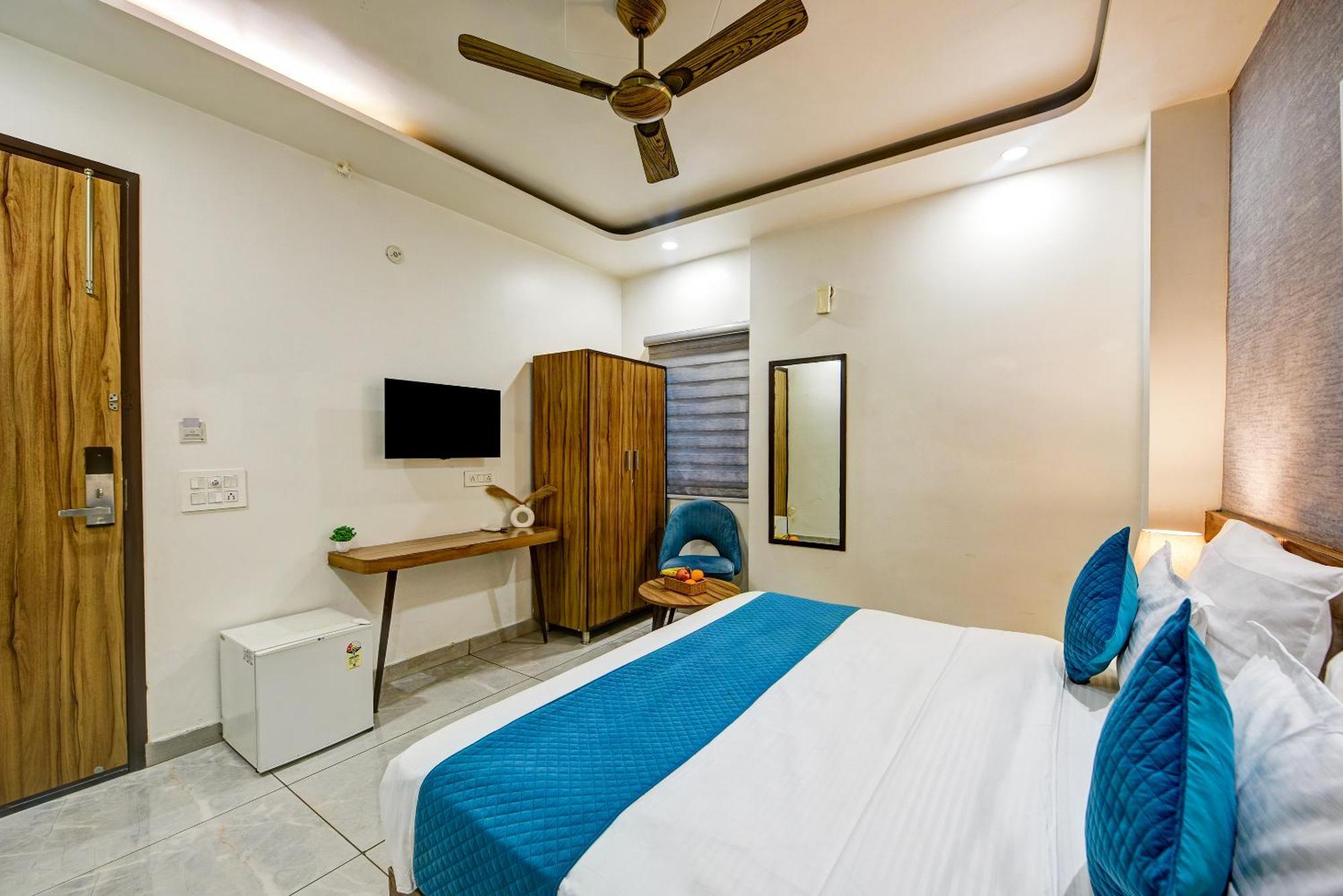 Gallivanto Inn Delhi  Exteriör bild